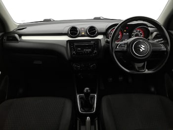 Used Suzuki Swift 2019 for sale - 79364170: Photo