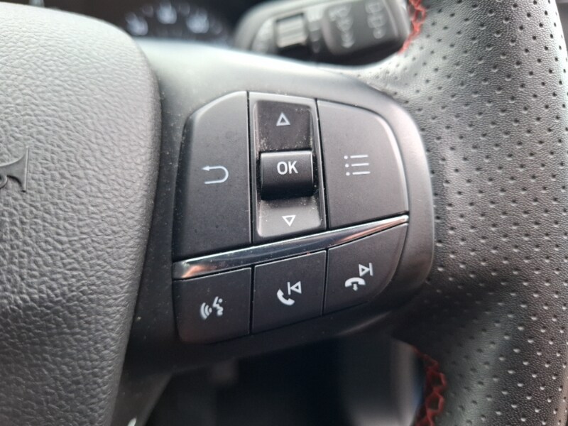 Used Ford Focus 2021 for sale - 76378708: Photo 18