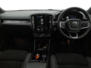 Used Volvo XC40 2022 for sale - 78490332: Photo