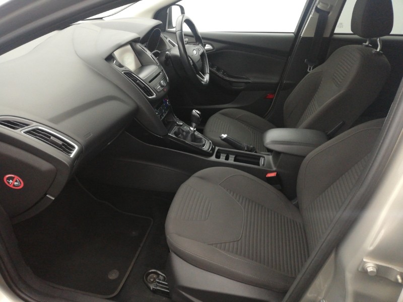 Used Ford Focus 2016 for sale - 77338428: Photo 5