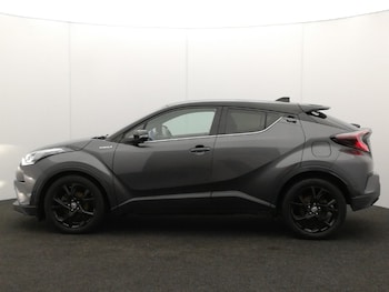 Used Toyota C-HR 2019 for sale - 78617356: Photo