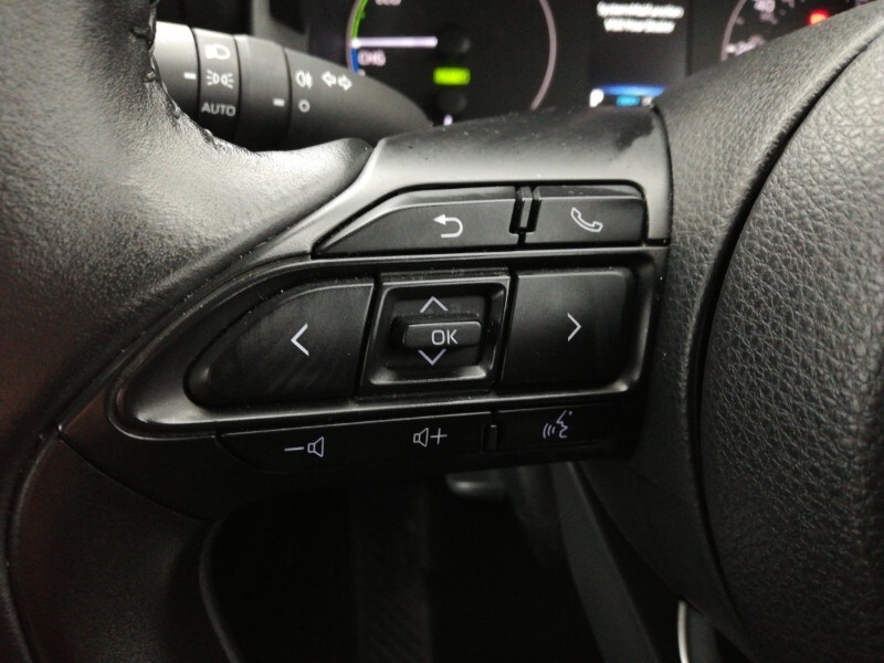 Used Mazda Mazda2 HYBRID 2024 for sale - 76763979: Photo 14