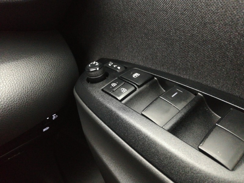 Used Mazda Mazda2 HYBRID 2024 for sale - 76763979: Photo 16