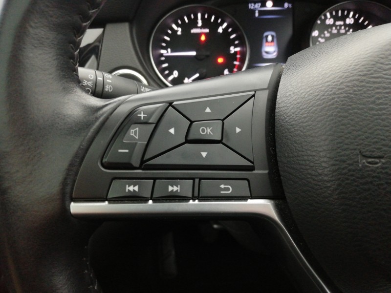 Used Nissan Qashqai 2017 for sale - 76815804: Photo 14