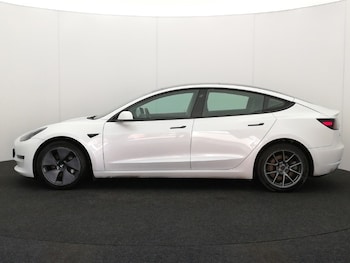 Used Tesla Model 3 2023 for sale - 78243596: Photo
