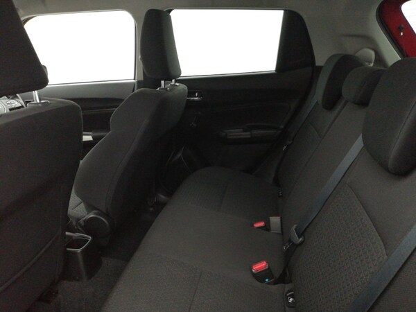 Used Suzuki Swift 2021 for sale - 76053049: Photo 6