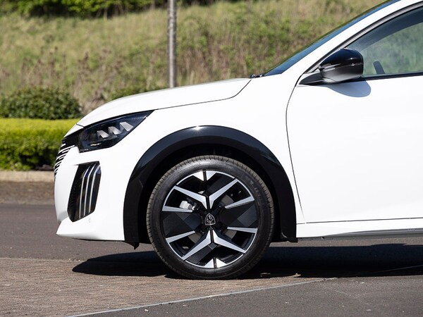 Used Peugeot 208 2025 for sale - 76289539: Photo 14