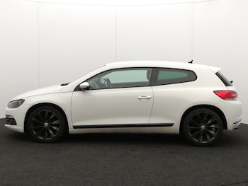 Used Volkswagen Scirocco 2011 for sale - 78910347: Photo