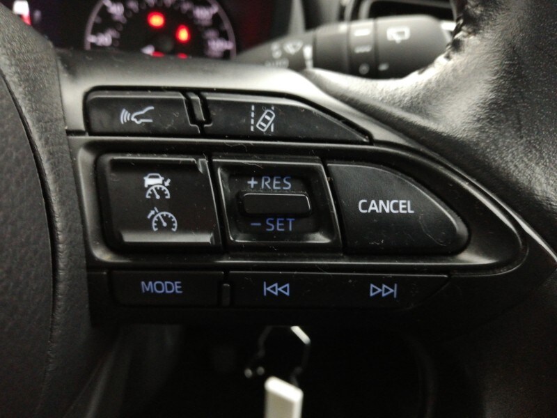 Used Toyota Yaris 2022 for sale - 77690120: Photo 15