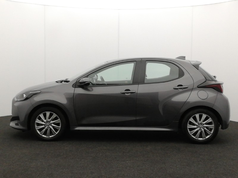 Used Toyota Yaris 2022 for sale - 77690120: Photo 4