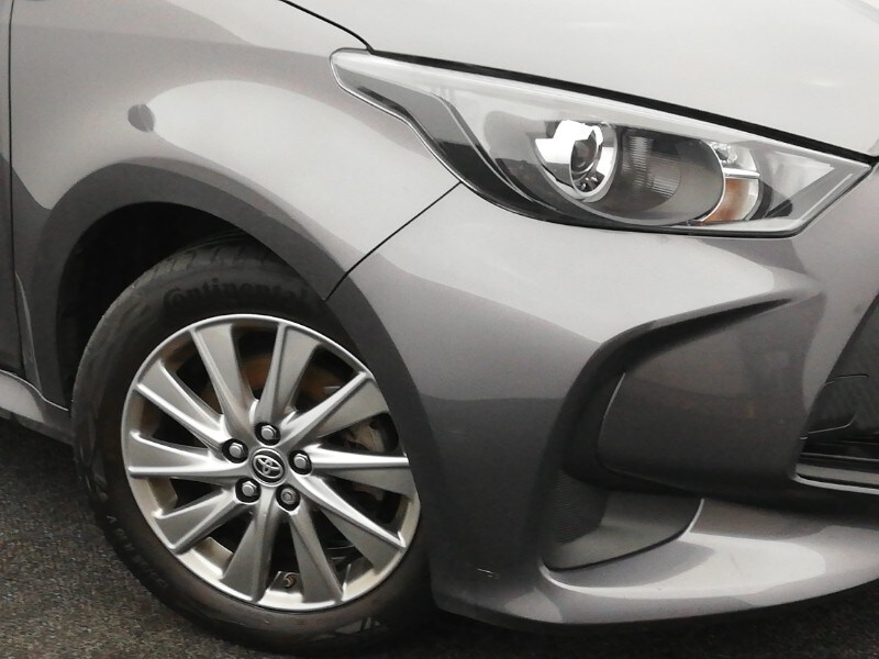 Used Toyota Yaris 2022 for sale - 77690120: Photo 9