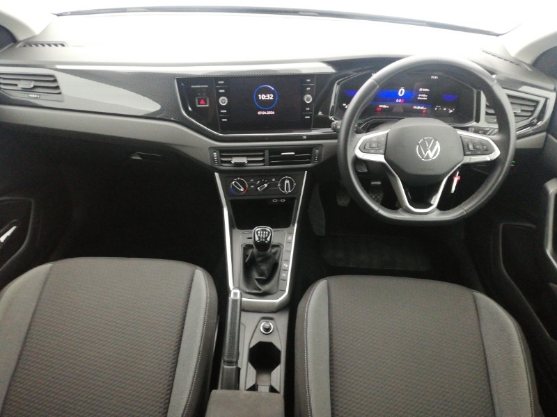 Used Volkswagen Taigo 2023 for sale - 78151137: Photo 2