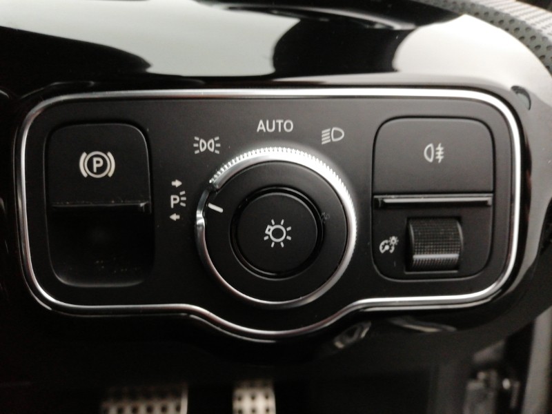 Used Mercedes-Benz A-Class 2019 for sale - 77611093: Photo 16