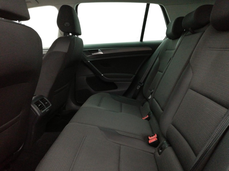 Used Volkswagen Golf 2020 for sale - 77495429: Photo 6