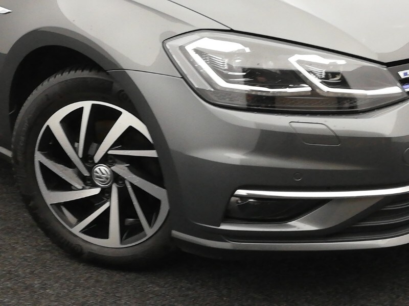 Used Volkswagen Golf 2020 for sale - 77495429: Photo 9