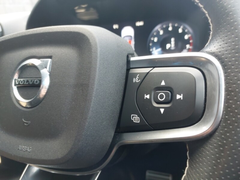 Used Volvo XC40 2021 for sale - 77816530: Photo 16