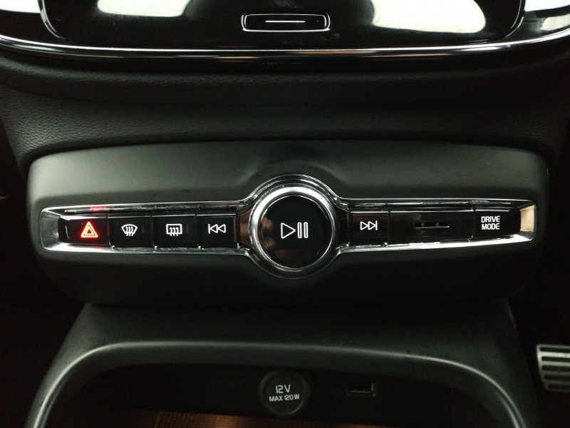 Used Volvo XC40 2020 for sale - 76506646: Photo 13