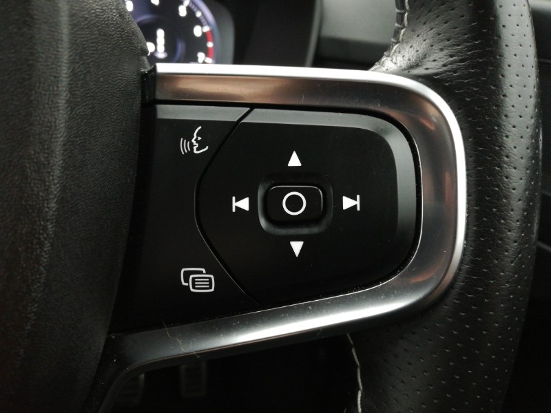 Used Volvo XC40 2020 for sale - 76506646: Photo 16