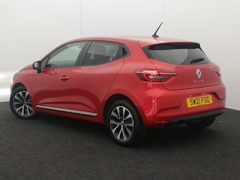 Used Renault Clio 2021 for sale - 75629364: Photo