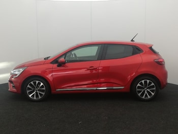 Used Renault Clio 2021 for sale - 75629364: Photo