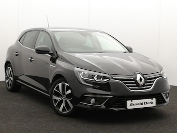 2019 - 1.3 TCE Iconic 5dr