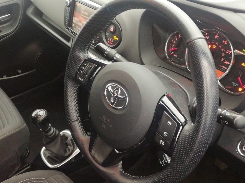 Used Toyota Yaris 2016 for sale - 78219772: Photo 7