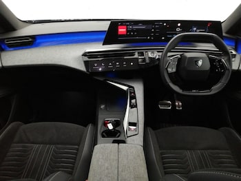 Used Peugeot 5008 2024 for sale - 79505876: Photo