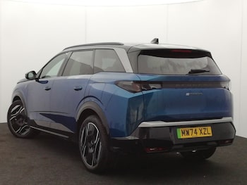 Used Peugeot 5008 2024 for sale - 79505876: Photo