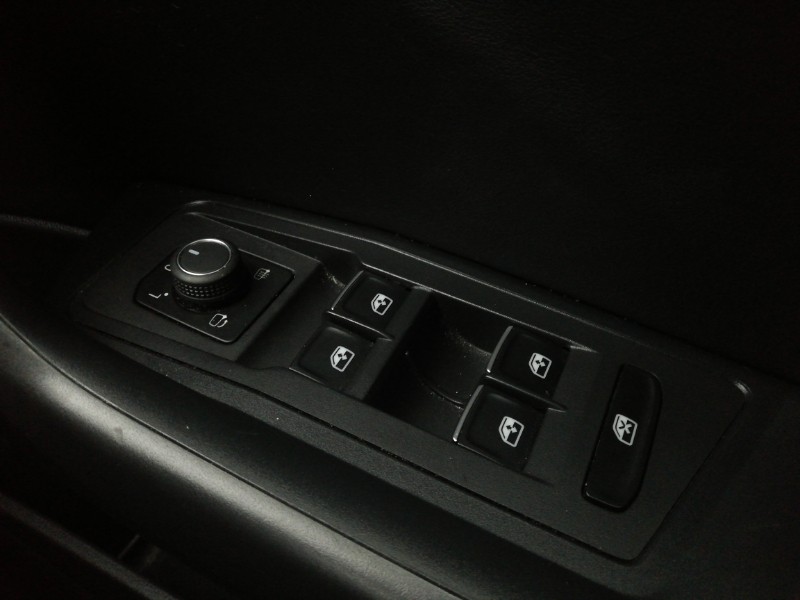 Used Volkswagen T-Roc 2022 for sale - 78219804: Photo 16