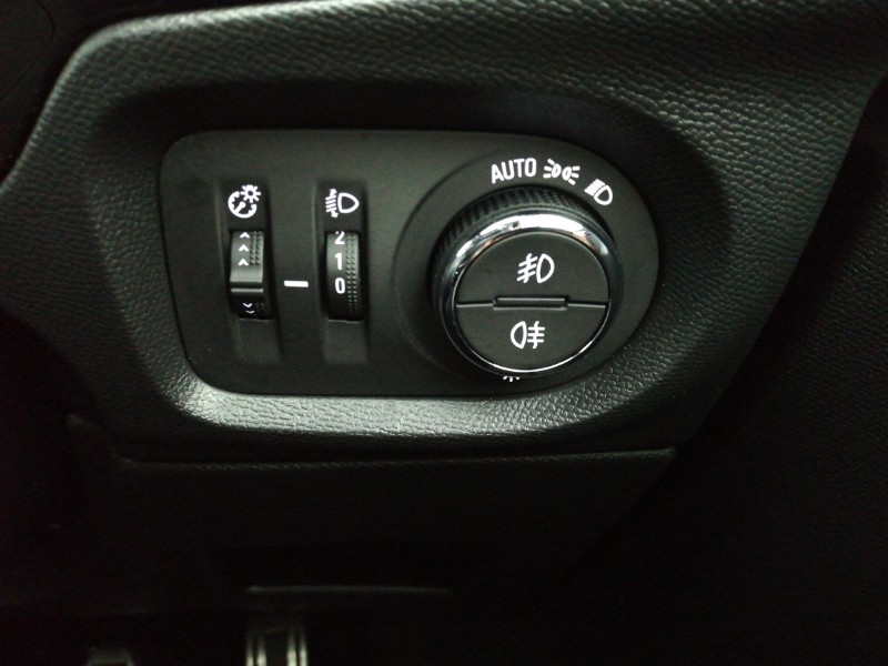 Used Vauxhall Corsa 2023 for sale - 76707835: Photo 17