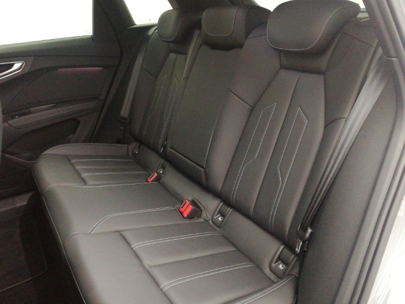 Used Audi Q4 e-tron 2024 for sale - 78164321: Photo 6