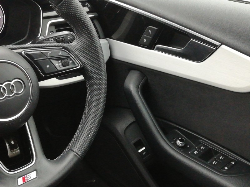 Used Audi A4 2023 for sale - 77352606: Photo 11