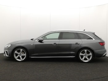 Used Audi A4 2023 for sale - 77352606: Photo