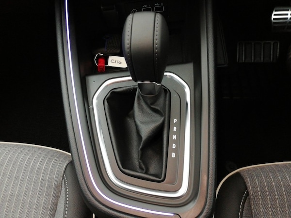 Used Renault Clio 2024 for sale - 76250877: Photo 12