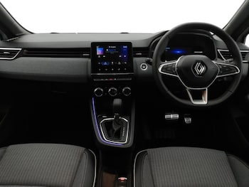 Used Renault Clio 2024 for sale - 76250877: Photo 2