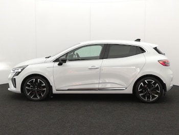 Used Renault Clio 2024 for sale - 76250877: Photo 4