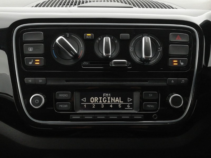 Used Volkswagen up! 2014 for sale - 78211445: Photo 10