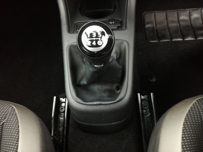 Used Volkswagen up! 2014 for sale - 78211445: Photo 12