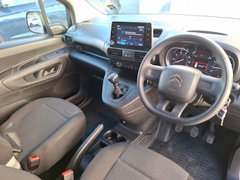 Used Citroen Berlingo 2023 for sale - 76125492: Photo