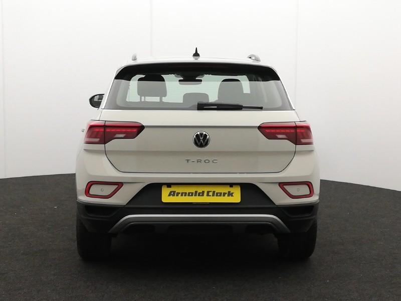 Used Volkswagen T-Roc 2023 for sale - 76779848: Photo 18