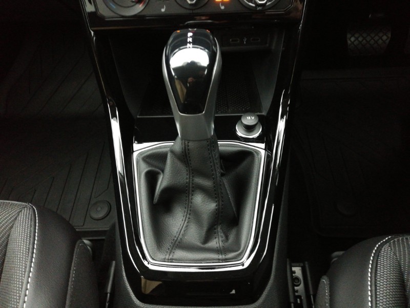 Used Volkswagen T-Cross 2022 for sale - 76940580: Photo 12