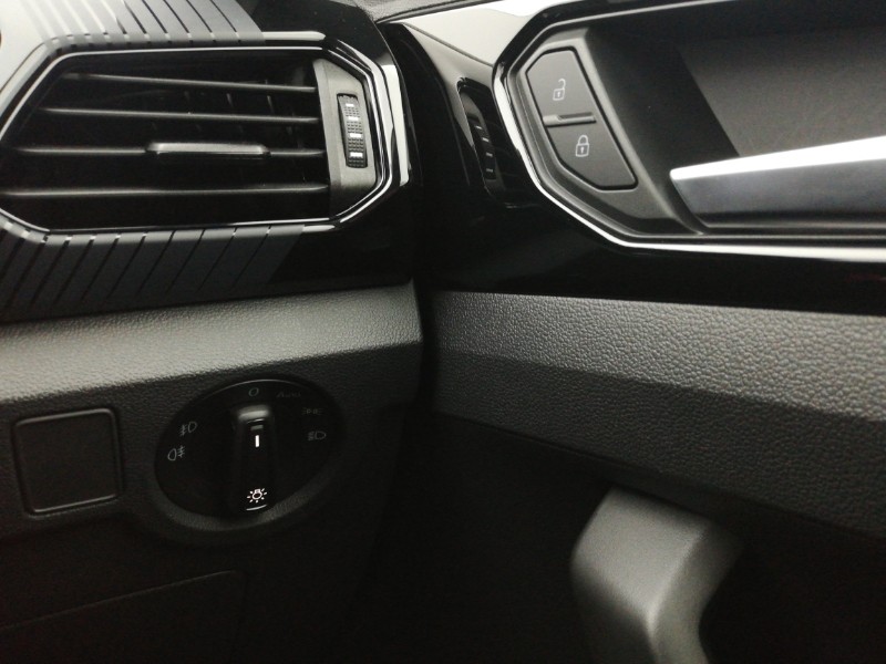 Used Volkswagen T-Cross 2022 for sale - 76940580: Photo 17