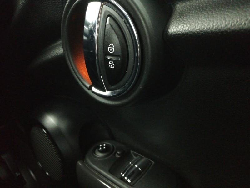 Used MINI Hatch 2015 for sale - 76639421: Photo 17