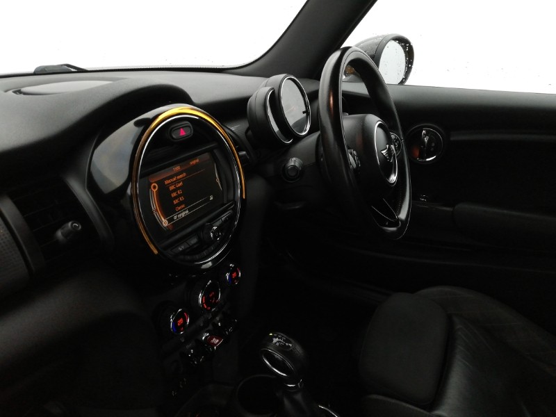 Used MINI Hatch 2015 for sale - 76639421: Photo 5