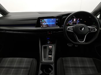 Used Volkswagen Golf 2022 for sale - 75900270: Photo