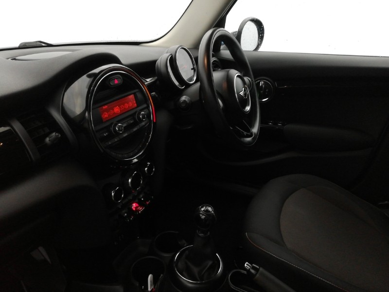 Used MINI Hatch 2015 for sale - 76602398: Photo 5