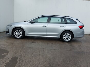 Used Skoda Octavia 2024 for sale - 77360983: Photo