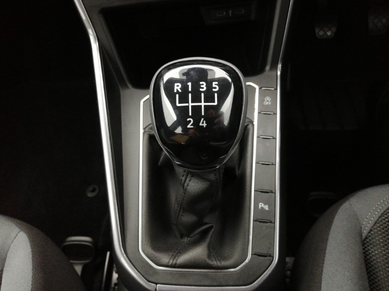 Used Volkswagen Polo 2023 for sale - 77358041: Photo 12