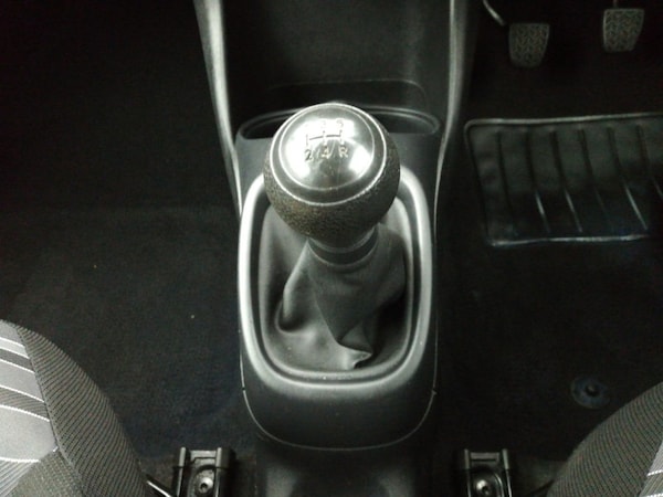 Used Peugeot 108 2017 for sale - 76282087: Photo 12