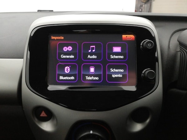 Used Peugeot 108 2017 for sale - 76282087: Photo 17